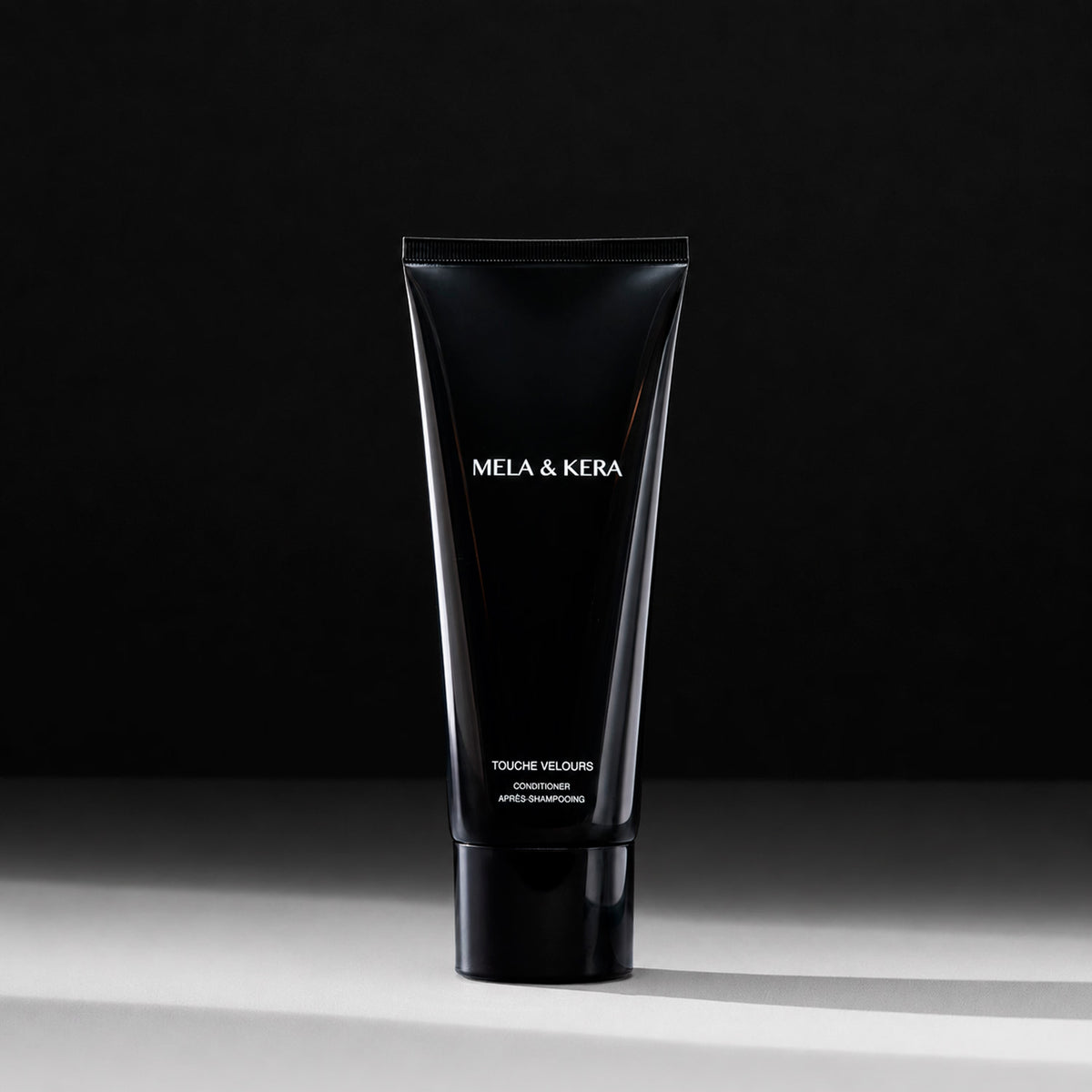 Touche Velours Conditioner COMPLIMENTARY