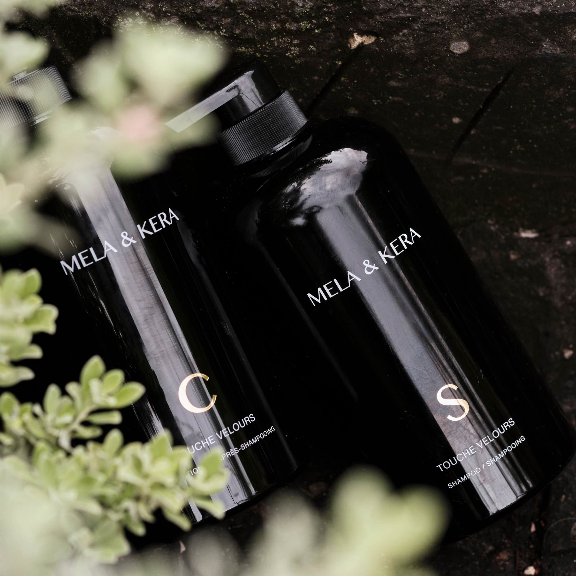 Touche Velours Shampoo (975ml)